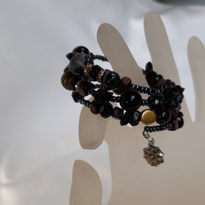  Fekete , arany karkötő - ékszer - karkötő - gyöngyös karkötő - Meska.hu