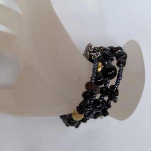  Fekete , arany karkötő - ékszer - karkötő - gyöngyös karkötő - Meska.hu