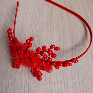 Piros hajpánt.  - esküvő - hajdísz - hajpánt - Meska.hu