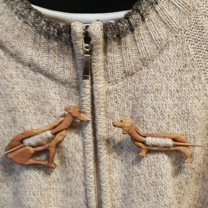 sáltű, kitűző - ékszer - kitűző és bross - kitűző - Meska.hu