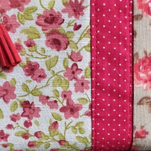 Neszeszer, pénztárca, mobiltartó, zsepitartó patchwork mintával - táska & tok - kézitáska & válltáska - Meska.hu