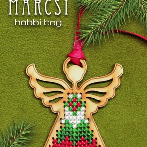 Karácsonyfa dísz, karácsony, advent, kézzel hímzett egyedi angyal, Karácsony, Karácsonyi lakásdekoráció, Karácsonyfadíszek, Gravírozás, pirográfia, Hímzés, MESKA