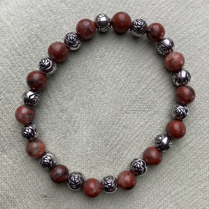 Vörös jáspis ásványkarkötő - ékszer - karkötő - ásványkarkötő - Meska.hu