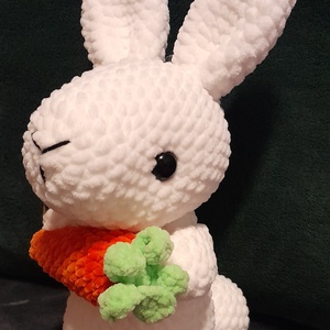 Nyuszi répával - játék & sport - plüssállat & játékfigura - nyuszi - Meska.hu