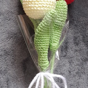 Tulipán csokor, Otthon & Életmód, Lakástextil, Szőnyeg, Horgolt szőnyeg, Horgolás, MESKA