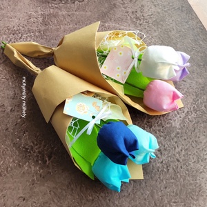 Textil tulipán csokor natúr csomagolásban 3 szál/cs, örökcsokor, egyedi összeállítás - otthon & életmód - dekoráció - virágdísz és tartó - csokor & virágdísz - Meska.hu