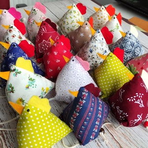 Textil tyúkok 2 db/cs - otthon & életmód - dekoráció - dísztárgy - Meska.hu
