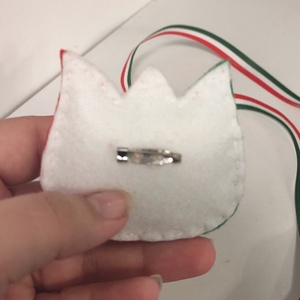 Nemziti szín tulipán kitűző, kokárda - ékszer - kitűző és bross - kitűző - Meska.hu