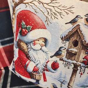 Karácsonyi párnahuzat mikulás mintával - karácsony - karácsonyi lakásdekoráció - karácsonyi lakásdíszek - Meska.hu