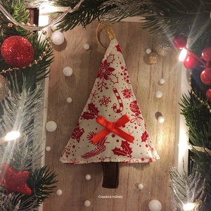 Karácsonyfa függő, textil fenyőfa, krém piros mintás - karácsony - karácsonyi lakásdekoráció - karácsonyi lakásdíszek - Meska.hu