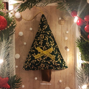 Karácsonyfa függő, textil fenyőfa függő díszzöld arany indás - karácsony - karácsonyi lakásdekoráció - karácsonyi lakásdíszek - Meska.hu