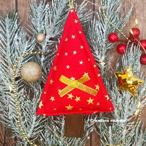Karácsonyfa függő, textil fenyőfa függő dísz piros arany csillagos - karácsony - karácsonyi lakásdekoráció - karácsonyi lakásdíszek - Meska.hu