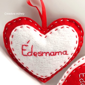 Névre szóló karácsonyi szív díszek, Karácsony, Karácsonyi lakásdekoráció, Karácsonyfadíszek, Varrás, MESKA