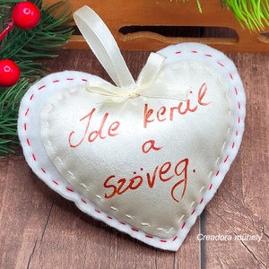 Karácsonyi szív függő dísz, egyedileg, saját kezűleg írható - Meska.hu