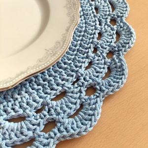 Horgolt tányéralátét több színben - otthon & életmód - konyhafelszerelés, tálalás - tálalás - tányér- és poháralátét - Meska.hu