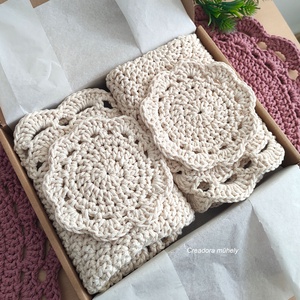 Horgolt pohár- és tányéralátét csomag választott színben, Otthon & Életmód, Konyhafelszerelés, tálalás, Tálalás, Tányér- és poháralátét, Horgolás, MESKA