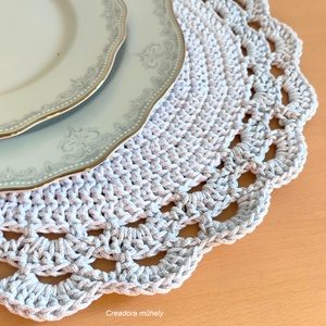 Fényes horgolt pohár- és tányéralátét csomag választott színben - otthon & életmód - konyhafelszerelés, tálalás - tálalás - tányér- és poháralátét - Meska.hu