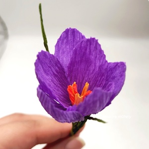 Krókusz papír virág, 3 db vegyes színekben - otthon & életmód - virágdekoráció - virágok - szálas virág - Meska.hu