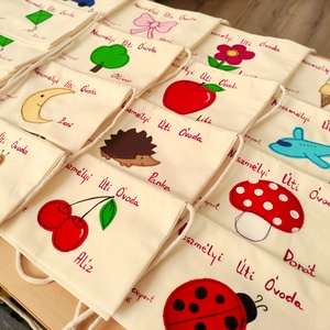 Ballagó tarisznya egyedi megrendelésre - Meska.hu