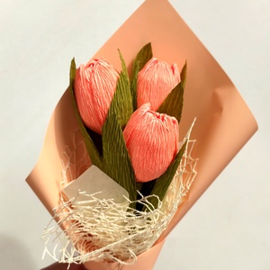 Tulipán csokor anyák napjára, egy szálas választható színben kísérőkártyával - otthon & életmód - virágdekoráció - virágok - virágcsokor - Meska.hu
