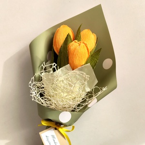 Tulipán csokor tanítók napjára, ballagásra választható színben kísérő kártyával - otthon & életmód - virágdekoráció - virágok - virágcsokor - Meska.hu