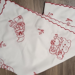 Karácsonyi terítő  - karácsony - karácsonyi lakásdekoráció - ünnepi asztaldekoráció - Meska.hu