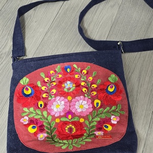 Himzett táska  - táska & tok - kézitáska & válltáska - belső rendező - Meska.hu