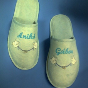 Szoba papucs  mindenkinek  egyedi hímzéssel, személyes ajándéknak -  - Meska.hu