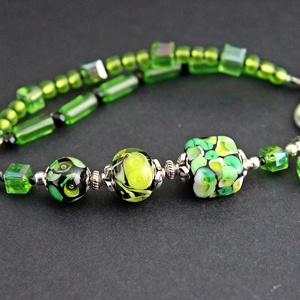 Torino - zöld fekete lámpagyöngy karkötő, MURÁNÓI üveg ékszer - Meska.hu