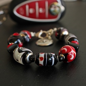 Alfa Rosso - vörös fekete lámpagyöngy karkötő, MURÁNÓI üveg ékszer - ékszer - karkötő - gyöngyös karkötő - Meska.hu