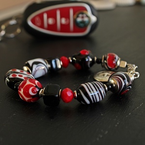 Alfa Rosso - vörös fekete lámpagyöngy karkötő, MURÁNÓI üveg ékszer - ékszer - karkötő - gyöngyös karkötő - Meska.hu