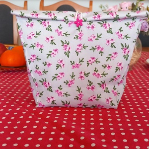 Apró virágmintás,  kedves kis uzsonnás tasak, snack bag - táska & tok - uzsonna- & ebéd tartó - ebéd tasak, doboz - Meska.hu Apró virágmintás,  kedves kis uzsonnás tasak, snack bag - táska & tok - uzsonna- & ebéd tartó - ebéd tasak, doboz - Meska.hu