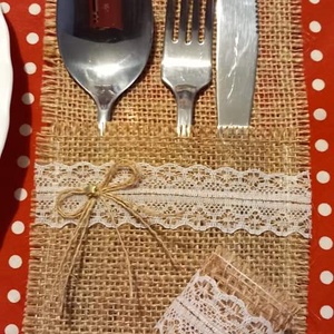 Ünnepi evőeszköztartó szett szalvétagyűrűkkel - Meska.hu