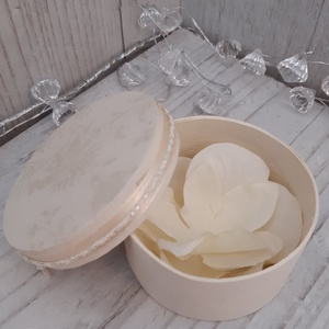 Romantikus, vintage hangulatú gyűrűtartó doboz esküvői ceremóniára! - esküvő - kiegészítők - gyűrűtartó & gyűrűpárna - Meska.hu