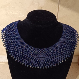 Gyöngygallér japán üveggyöngyből, Ékszer, Nyaklánc, Gyöngyös nyaklánc, Gyöngyfűzés, gyöngyhímzés, MESKA