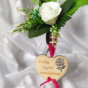 A világ legjobb anyukájának ( pink ) Anyák Napja- szív alakú ajándék, ajándékkísérő, Otthon & Életmód, Dekoráció, Fali és függő dekoráció, Függődísz, , MESKA