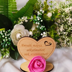 Rózsás szív (pink) Anyák Napja- ajándék, ajándékkísérő - Meska.hu