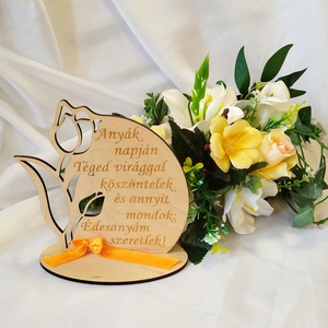 Anyák Napja- gravírozott tulipán, narancs  - Meska.hu