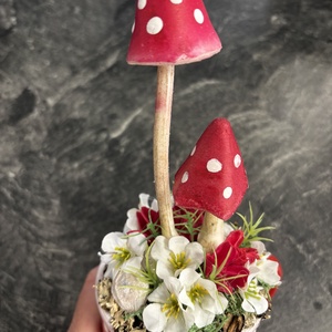 Pöttyös bögrés dekoráció - otthon & életmód - dekoráció - asztal és polc dekoráció - asztaldísz - Meska.hu