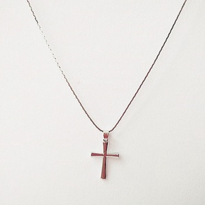 Kereszt medálos nyaklánc-örök jelentés - Meska.hu