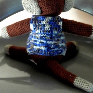 MINTA LEÍRÁS! Amigurumi horgolt majom mellényben -  - Meska.hu