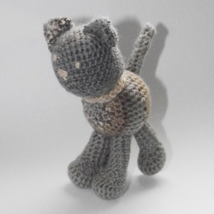 Maroknyi, nyakörves, mintás cica. Amigurumi horgolt cicagyerek -  - Meska.hu