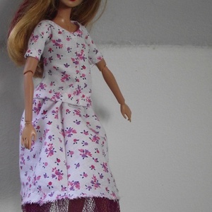 Bő, tüll aljú szoknya és virágos blúz - Babaruha 25-28 cm-es barbie-típusú babára -  - Meska.hu