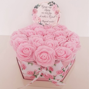 Szülőköszöntő rózsadoboz/rózsaszín habrózsával, Esküvő, Emlék & Ajándék, Szülőköszöntő ajándék, Virágkötés, Meska
