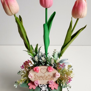 Tavaszi asztaldísz,rózsaszín tulipánokkal, Otthon & Lakás, Dekoráció, Asztal és polc dekoráció, Asztaldísz, Virágkötés, MESKA