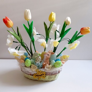 Húsvéti asztaldísz tulipánokkal és nyuszival, Otthon & Lakás, Dekoráció, Asztal és polc dekoráció, Asztaldísz, Virágkötés, MESKA