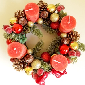 Adventi koszorú, hagyományos karácsonyi színekben - karácsony - adventi díszek - adventi koszorú - Meska.hu