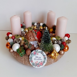 Adventi koszorú-Maci figurával, Karácsony, Adventi díszek, Adventi koszorú, Virágkötés, MESKA