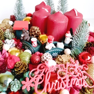 Adventi asztaldísz vonattal hagyományos karácsonyi színekkel - karácsony - adventi díszek - adventi koszorú - Meska.hu