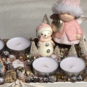Adventi asztaldísz koszorú doboz angyalkával - rózsaszín - karácsony - adventi díszek - adventi asztaldísz - Meska.hu